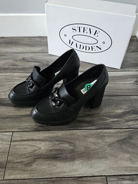 Steve Madden Black Chunky Loafer Heels
